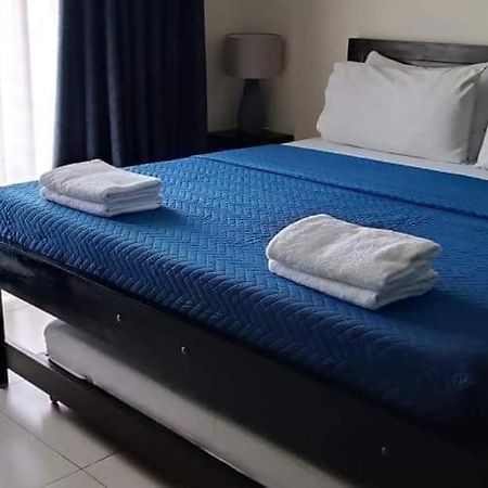 Carol Crosswinds Tagaytay Hotell Cavite Exteriör bild