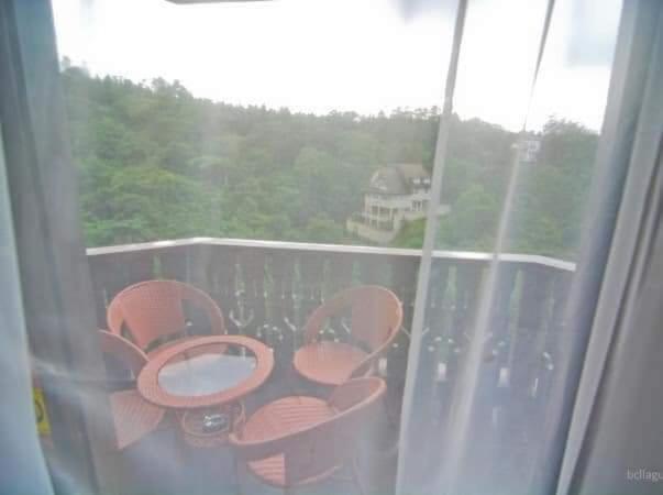 Carol Crosswinds Tagaytay Hotell Cavite Exteriör bild