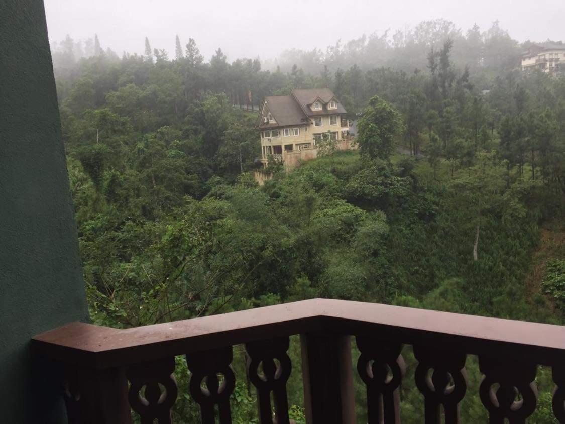 Carol Crosswinds Tagaytay Hotell Cavite Exteriör bild
