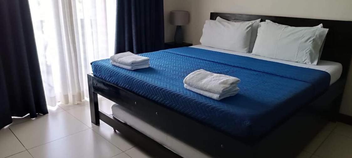 Carol Crosswinds Tagaytay Hotell Cavite Exteriör bild